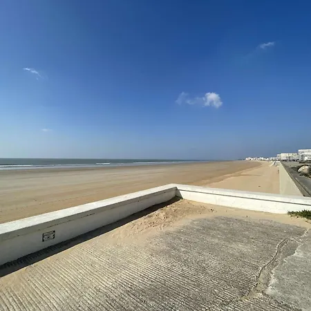 2 Pieces, 5 Couchages, Parking Prive, Proche Et Commerces, - Fr-1-224c-287 Appartamento *