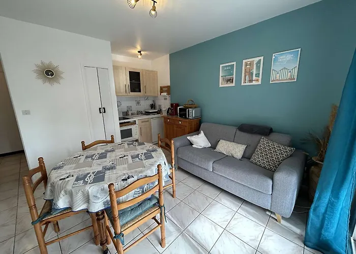 2 Pièces, 5 Couchages, Parking Privé, Proche Et Commerces, - Fr-1-224c-287