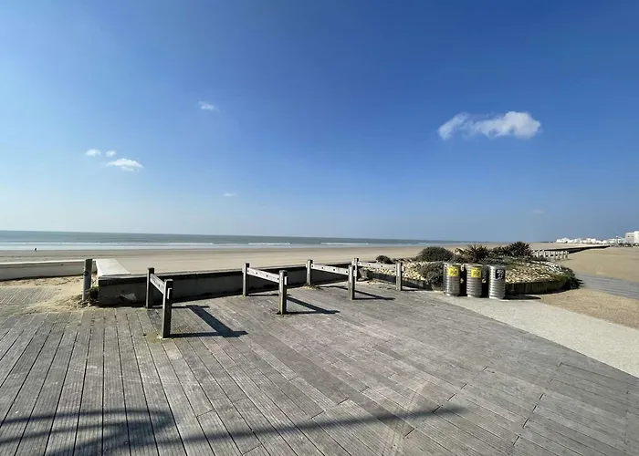 2 Pièces, 5 Couchages, Parking Privé, Proche Et Commerces, - Fr-1-224c-287 *